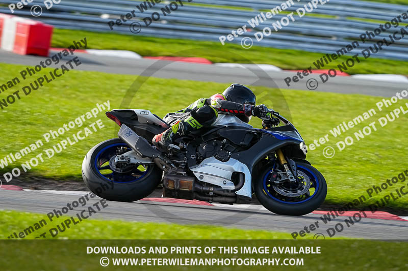 anglesey;brands hatch;cadwell park;croft;donington park;enduro digital images;event digital images;eventdigitalimages;mallory;no limits;oulton park;peter wileman photography;racing digital images;silverstone;snetterton;trackday digital images;trackday photos;vmcc banbury run;welsh 2 day enduro